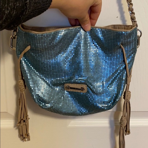 BEAUTIFUL ACCENT BAG✨ - Picture 1 of 2